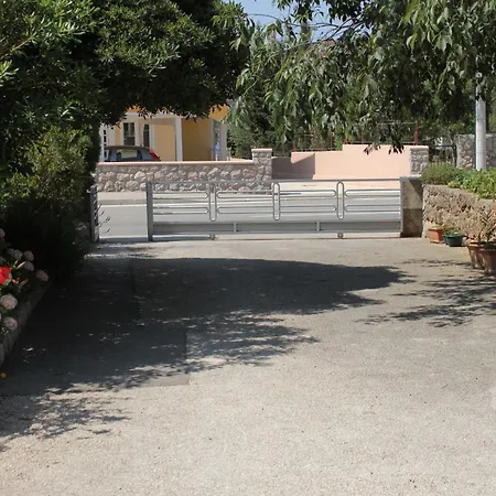 With A Parking Space Starigrad, Paklenica - 6527 *