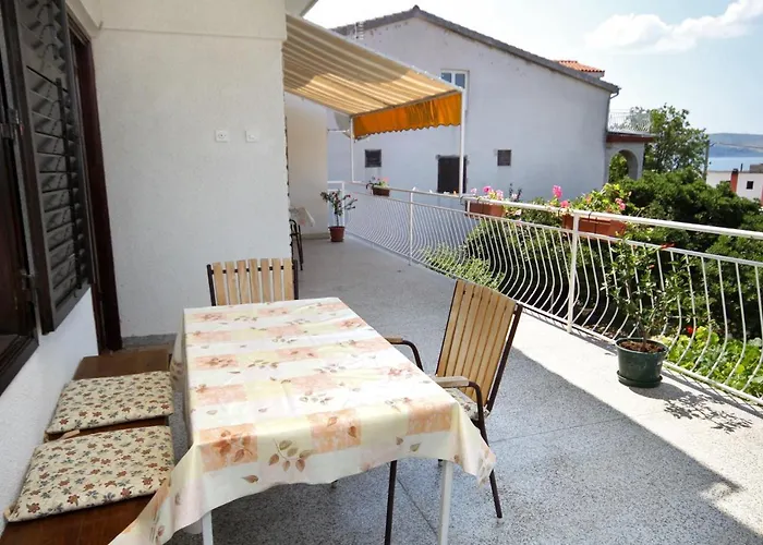Apartman With A Parking Space Starigrad, Paklenica - 6527 *