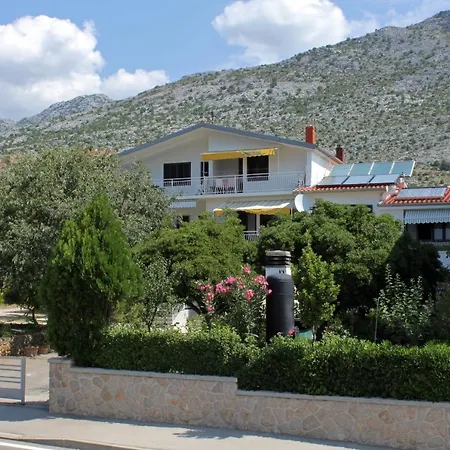 With A Parking Space Starigrad, Paklenica - 6527 Apartmán