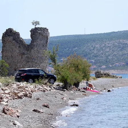 With A Parking Space Starigrad, Paklenica - 6527 スタリグラード