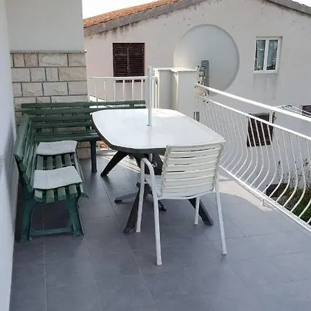 アパート With A Parking Space Starigrad, Paklenica - 6527