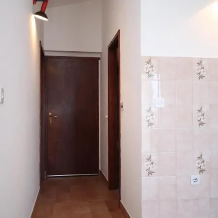 With A Parking Space Starigrad, Paklenica - 6527