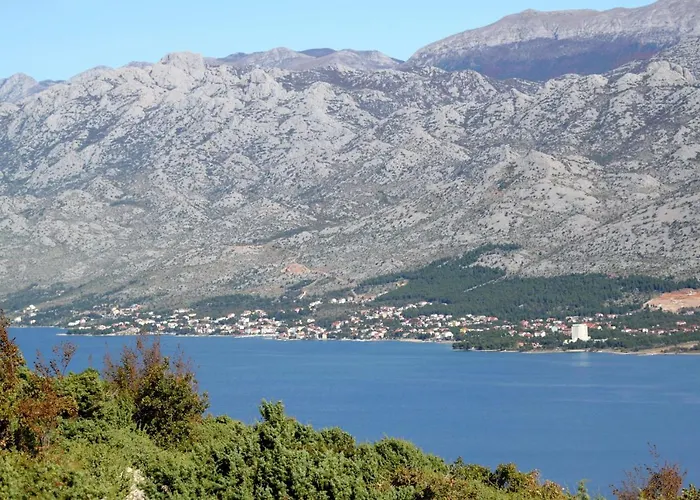 With A Parking Space Starigrad, Paklenica - 6527