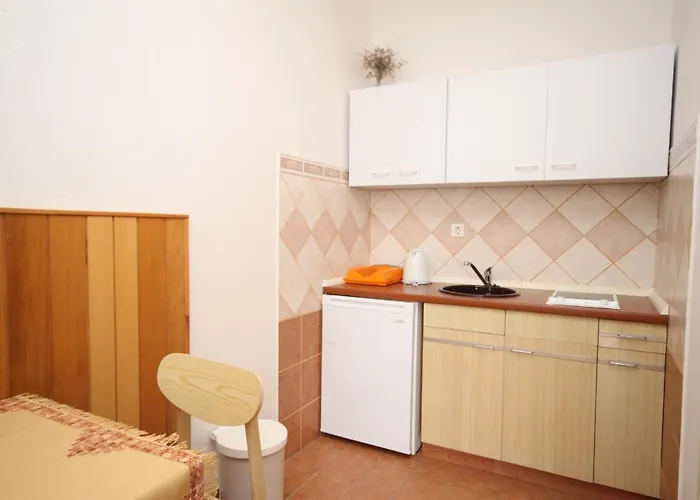 Lägenhet With A Parking Space Starigrad, Paklenica - 6527 *