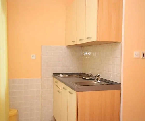 Lägenhet With A Parking Space Starigrad, Paklenica - 6527 *